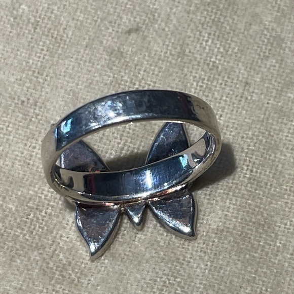 Butterfly Ring - Picture 4 of 6